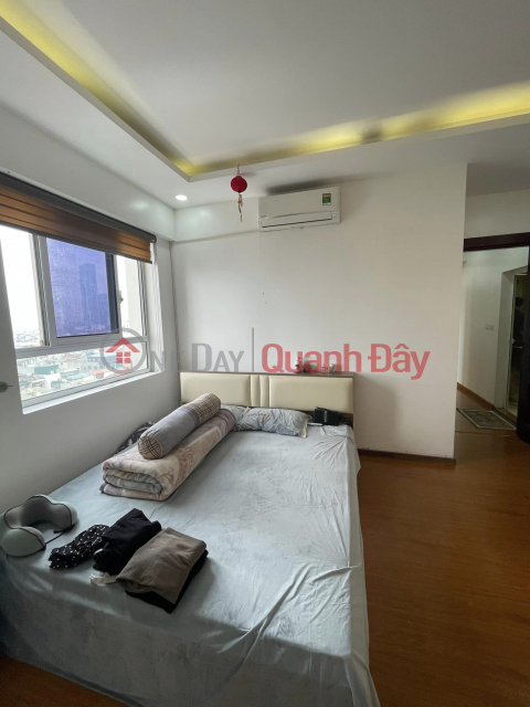 Apartment for rent in Nam Cuong urban area. 100m, 3 bedrooms. Corner unit. Air conditioning, hot and cold. Only 11 million. _0