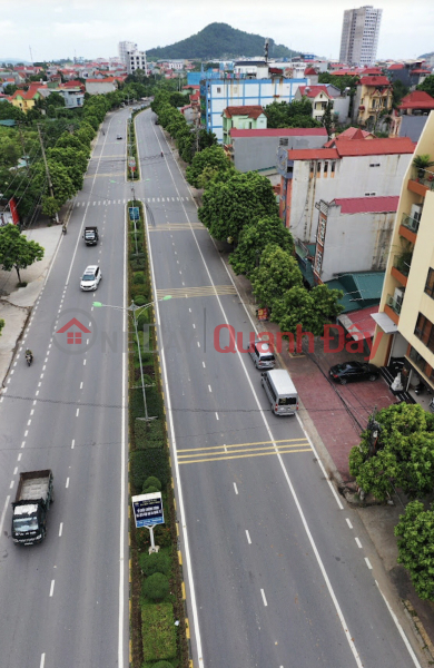 3-storey house for sale on 2 Nguyen Tat Thanh street, Khai Quang. Sales Listings