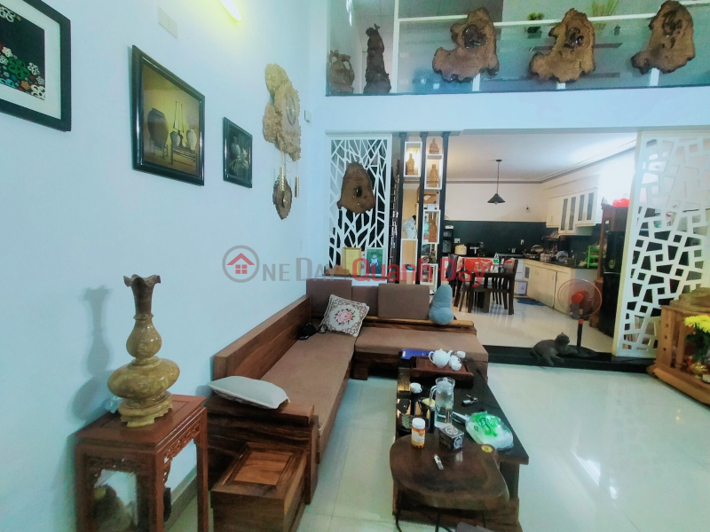 Urgent sale of 2-storey house in front of Con Dau street, close to Hoa Xuan Cam Le market, Da Nang - 100m2 - Only 3.29 billion