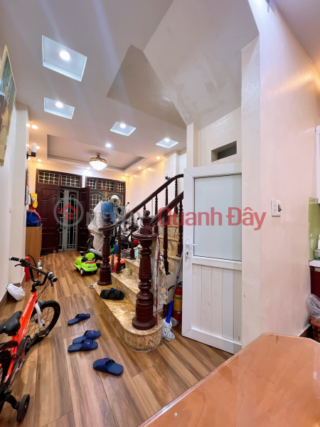 House for sale in Dinh Cong, alley as big as a street with cars rushing by, rental business with cash flow of 30 million\\/month. 5-storey house Sales Listings