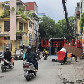 Owner selling house at 318 La Thanh Street, O Cho Dua Ward, Hanoi, 44.5m2 x 5 floors, 3m wide alley, no brokerage fee. _0
