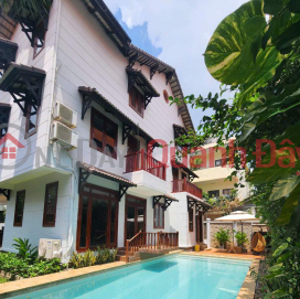 Villa for rent in Thao Dien District 2 with garden and swimming pool _0