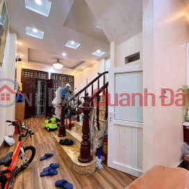 House for sale in Dinh Cong, alley as big as a street with cars rushing by, rental business with cash flow of 30 million\/month. 5-storey house _0