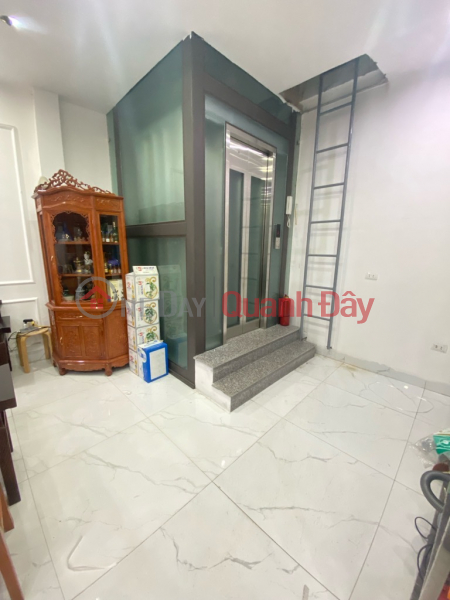 Xuan Dinh house for sale, 82m2, 5 floors, 10m frontage, elevator Sales Listings