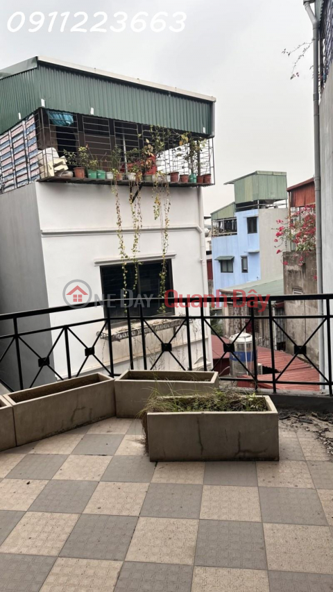 Corner house for sale, open front and back - To Hoang Alley, Hai Ba Trung _0