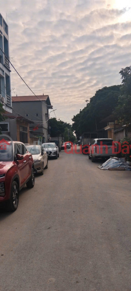 RARE PROPERTY IN TANG MY, NAM HONG - CAR PARKING AVAILABLE - ALLEY CONNECTING TO ALL SIDES - PRIME LOCATION - FULL AMENITIES Sales Listings