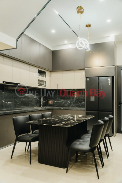 Làm ơn chọn, Nhà ở, Niêm yết bán đ 11,5 tỷ