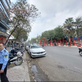 8 FLOOR BUILDING OFFICE BUILDING FOR SALE ON HOANG QUOC VIET STREET - CAU GIAY - HANOI. Area 300 M2, Area 8 M.SDCC. PRICE 180 BILLION. _0