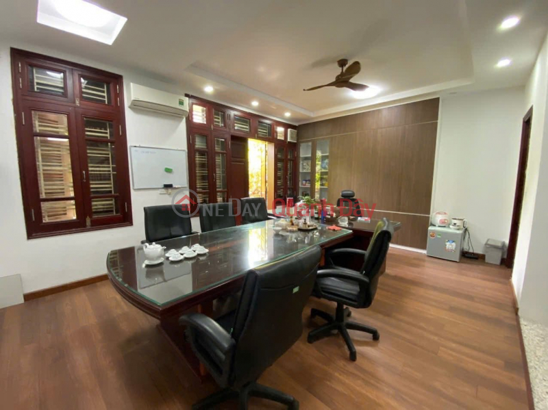 đ 36.5 Billion House for sale, car-avoiding Trung Kinh Street, 75m2\\/5 floors\\/frontage 6m, 36.5 billion, business, high-class residents