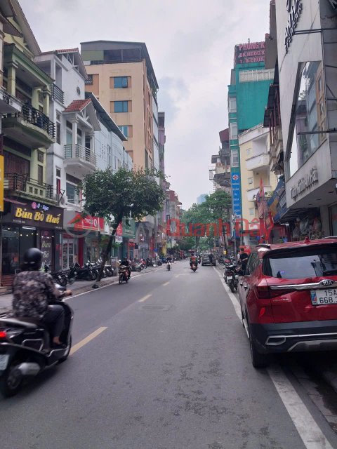 RARE, CHUA LANG STREET, CARS CAN PARKING AT THE DOOR, CORNER LOT, RESIDENTS BUILD 5 FLOORS, 43 SQM, FRONTAGE 4.3 M _0