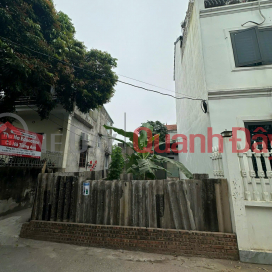Land for sale in Group 2, Giang Bien Ward, Long Bien District, Hanoi, at an amazing price of only 12 billion VND, 102.7m2. _0