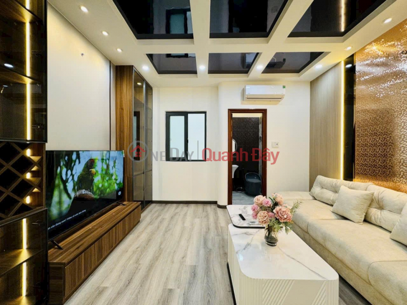 ***Corner house for sale, 2 fronts, K300 Tan Binh area, (5*18),4 basements for parking Sales Listings