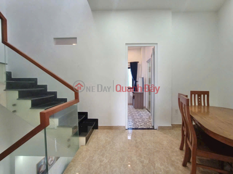 ► K Hoang Dieu, 2 sides open, 51m2, 3 floors, 3 enclosed bedrooms, front and back rooftop terraces, 3.xx billion VND | Vietnam, Sales đ 3.95 Billion