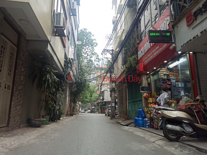 40m Thai Ha Street Super Bustling Business. Beautiful House Full Furnished Owner Goodwill Sell To Buy A Bigger House. Sales Listings