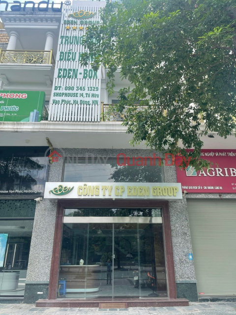 Shophouse for rent on 1st floor, wide sidewalk, 10 car parking lot, suitable for office to introduce products, _0