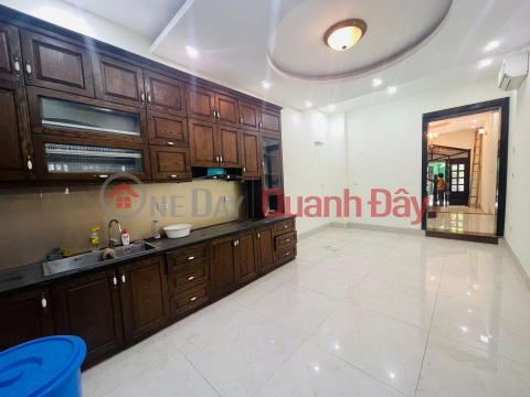 PHÂN LÔ HIẾM-Ngõ 61 Hoàng Cầu 57m/ 4Tầng, MT 4m, trước nhà 8m, 2 mặt ngõ 26.5 Tỷ _0