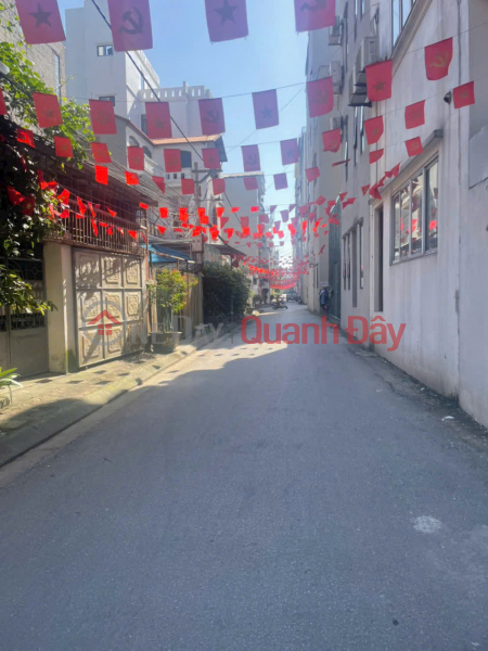 Land lot for sale 50m² Viet Hung - 4m wide alley, 7-seat car can go all the way to the land - Price only 11.8 billion Vietnam, Sales | đ 11.8 Billion