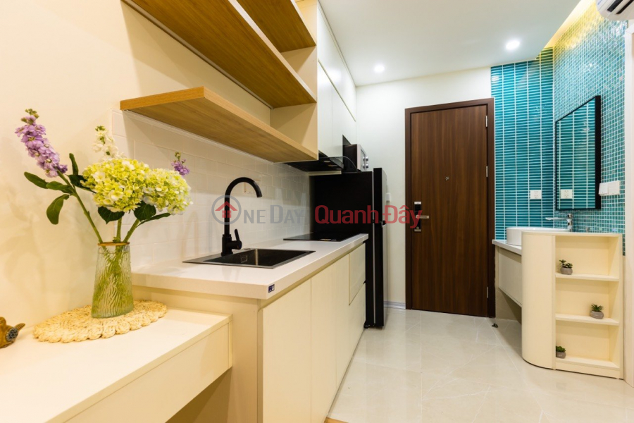 The owner rents an apartment in Ba Dinh with a minimalist, modern design. Rental Listings