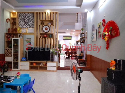 ► Frontage of 10.5 Thanh Hoa Street near Hoa Xuan Market, 3 floors Beautiful, quality _0