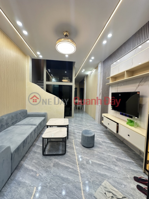 House for sale in lane 140 Ngoc Thuy, 45m x 4 floors, elevator, car parking, 10m, just over 8 floors, negotiable. Contact 0936123469 _0