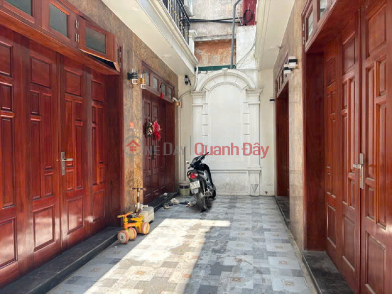 LOT - 5 FLOORS, BEAUTIFUL HOUSE IN BAT KHOI - RED BOOK A4 Bat Khoi 30m2, X 5 floors, 3.1m frontage, 5.7 billion Long Bien. Sales Listings