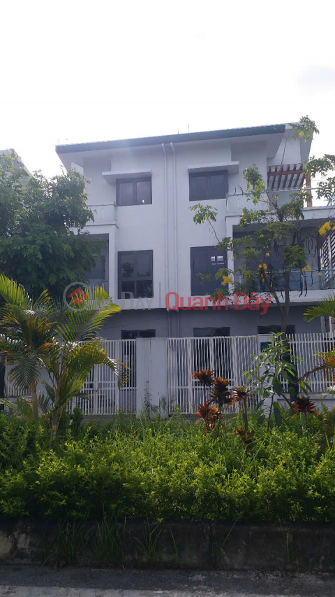 Bán biệt thự đơn lập Xuân Phương, 200m2, 4 tầng, sổ đỏ chính chủ, vị trí đẹp _0