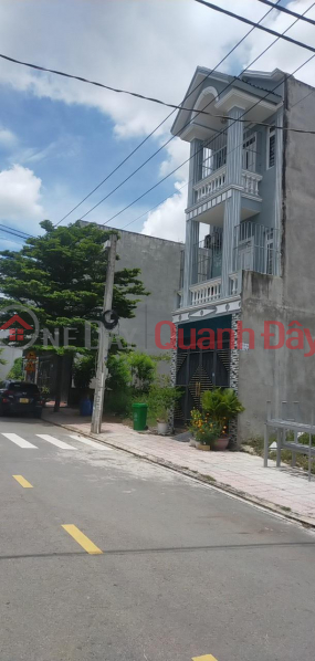 BEAUTIFUL HOUSE - GOOD PRICE - Street Front House For Sale In Di An City Sales Listings