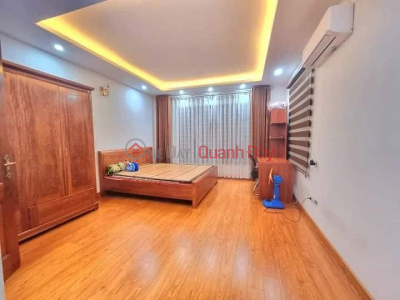 Property Search Vietnam | OneDay | Residential Sales Listings | SUPER PRODUCT THAI THINH TOWNHOUSE NEAR STREET NEAR CAR LOT AT AIR CORNER Area: 35M2 6 FLOORS MT: 4.3M 3 BEDROOM CENTER OF DONG