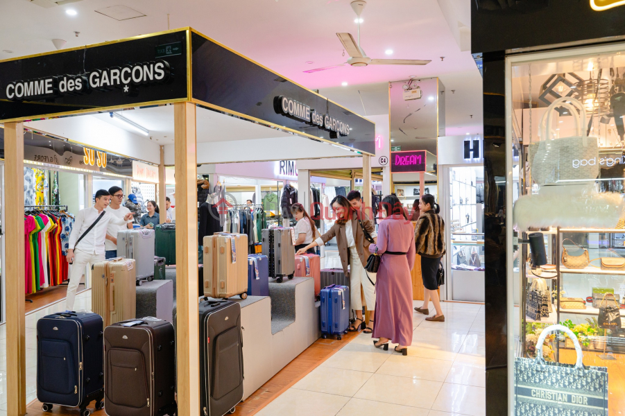 Han Square - Đón hơn 1000 lượt khách du lịch Hàn Quốc mua sắm mỗi ngày, Việt Nam, Cho thuê ₫ 12 triệu/ tháng