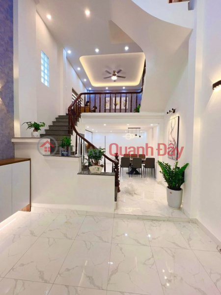 Selling Truong Dinh townhouse, 42m2 x 6 floors, corner lot, car, business, 7.5 billion Sales Listings