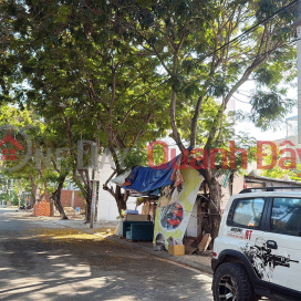 Selling a resettlement house in Vinh Thai, Nha Trang. The house has two concrete floors and is located on a 13-meter wide paved road. _0