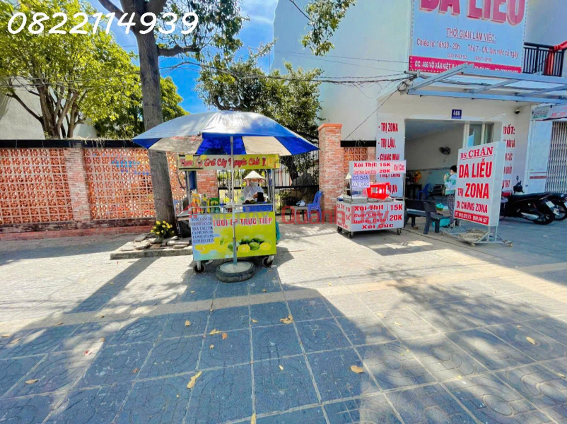 Owner selling at a loss a prime property on Vo Van Kiet street, right next to the hospital and the Provincial People's Committee, 920m2. | Vietnam, Sales | đ 58.8 Billion