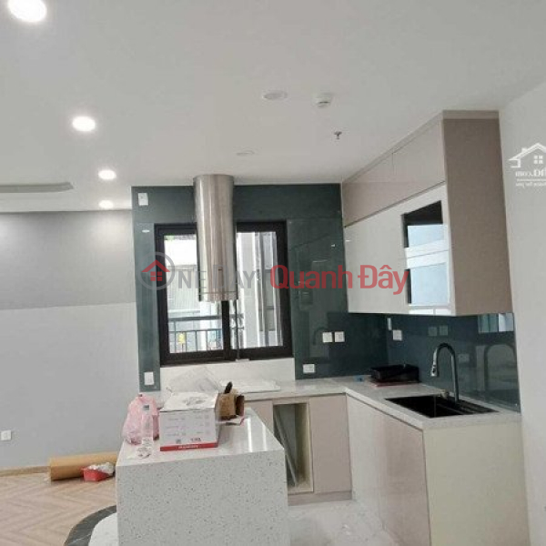 đ 6.56 Billion I am the owner and want to sell the corner apartment A0605, Tower A, Mipec Rubik Project 122 Xuan Thuy. Fully furnished just needed