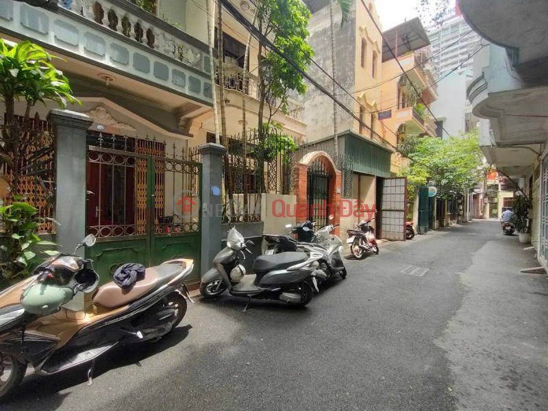 PHUNG CHI KIEN - HOANG QUOC VIET LOT, CAR ACCESS - 2-WAY ALLEY - 72M2*4FLOOR Sales Listings