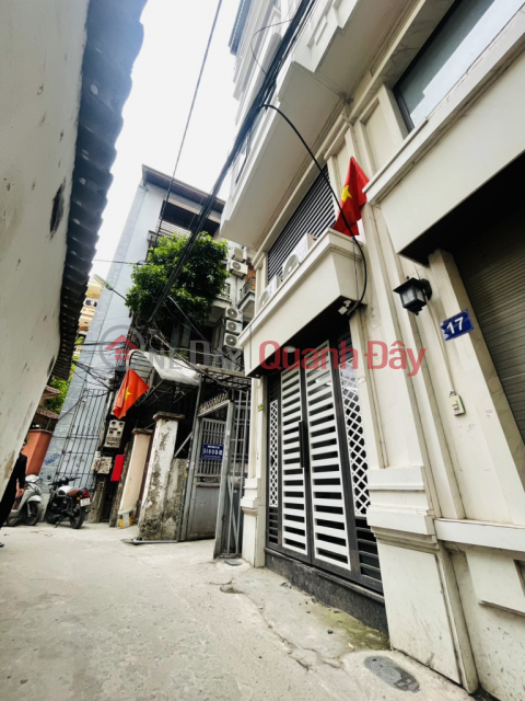 Nhà lô góc, phòng nào cũng có ánh sáng tự nhiên.
Nhà còn mới, đã full phòng, khách vào chỉ việc vận hành. _0