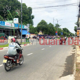 Selling a plot of land facing Pham Van Dong street, opposite Nghia Chanh Secondary School _0
