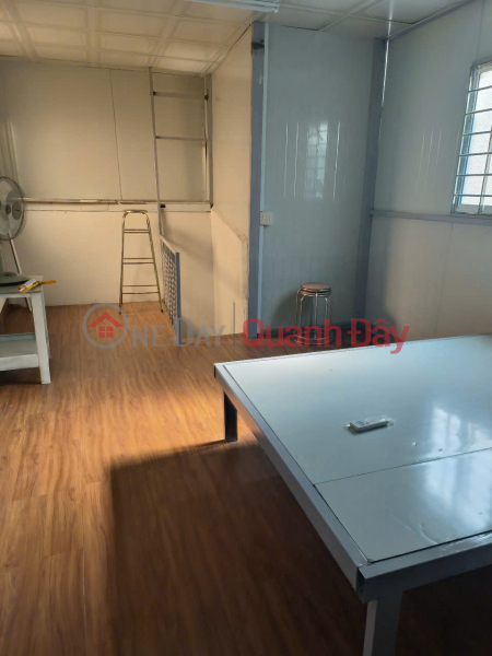 3 million house with air conditioner near Ninh Kieu wharf, Vietnam, Rental đ 3 Million/ month