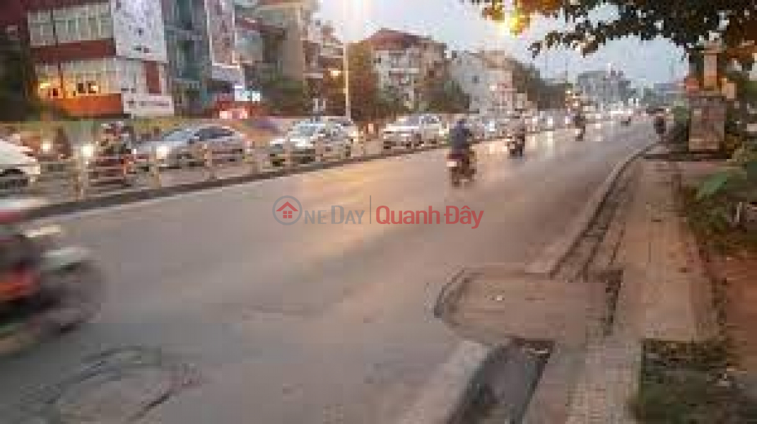 House for sale on Au Co street, 968m2, Tay Ho district. Investment price | Vietnam | Sales đ 325 Billion