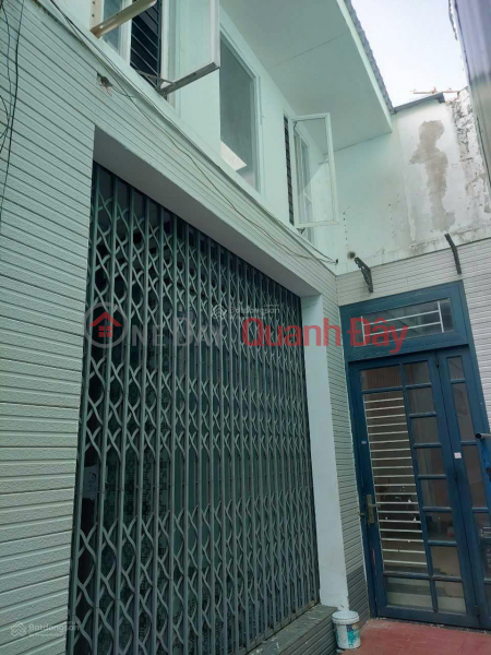 Owner sells dead-end house 1\\/, Ward 7, District 8, HCM. Area 101m2, 9m wide at the back, 20m from car road Sales Listings