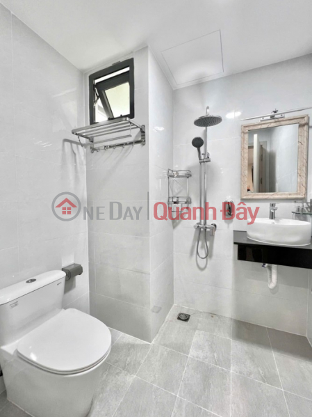 đ 5.5 Million/ month | 1 bedroom apartment for rent, separate kitchen - new furniture - elevator - new house