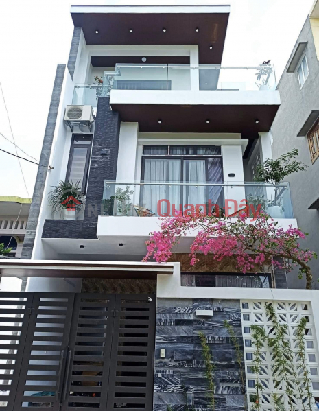 Newly built house for sale in Binh Chuan, Thuan An, 900 million to receive the house Sales Listings