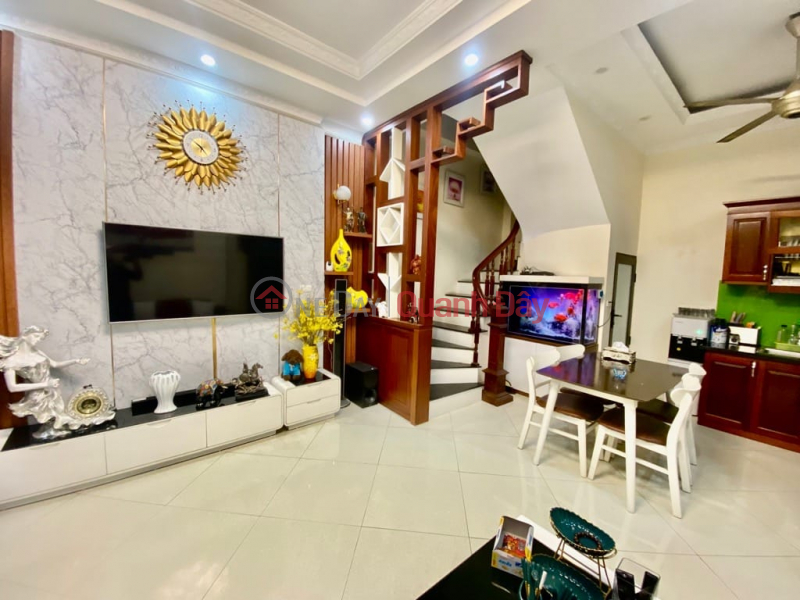 Property Search Vietnam | OneDay | Nhà ở, Niêm yết bán | B ÁN NHÀ HỒ BA MẪU 5 TẦNG NHÀ ĐẸP - NỘI THẤT SIN XÒ - 45M HƠN 6 TỶ