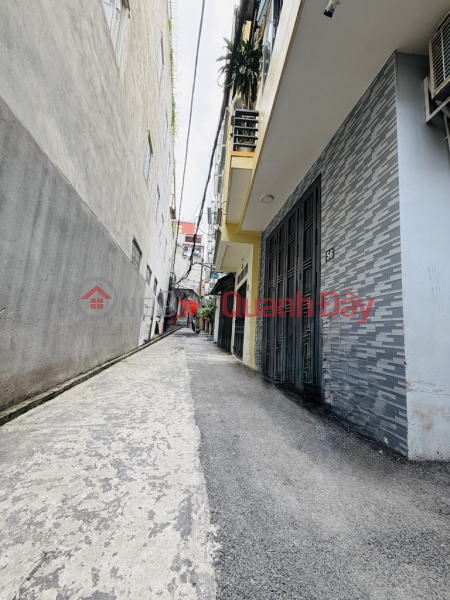 bán nhà Thanh Xuân 40m 4 tầng, siêu đẹp, hiếm có, vị trí đắc địa, tặng full nội thất ở luôn, sổ phân lô Niêm yết bán