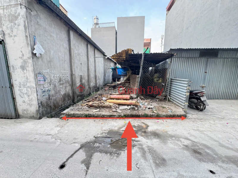 Urgent sale of 65m² land with two open sides in Group 7, Quang Minh. Near the industrial park and Vo Van Kiet road. Sales Listings