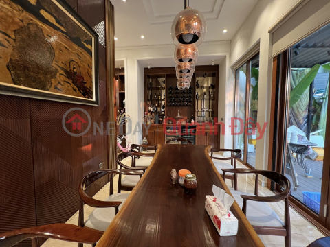Urgent Sale Villa Duong Noi - Ha Dong _ 180m2 _MT 9m_Class_Complete Nice_Price 17.9 Billion _0