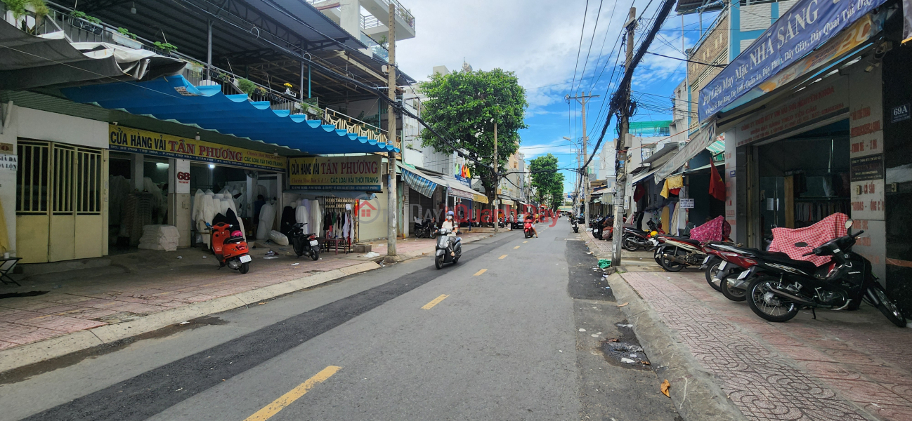 House for Rent, Street Frontage in the Bustling Fabric Market Area, Tan Phu District, 132m², 6m Wide - | Vietnam Rental | đ 29 Million/ month