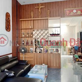 Ngộp! Bán gấp nhà 9m x 16m, đường oto, sân oto gần Văn Hoa villa chỉ 4 tỷ _0