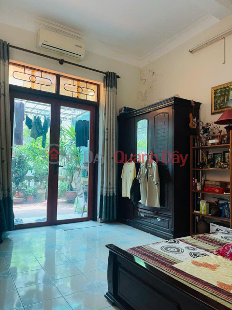 BÁN nhà lô góc, AI MỘ, BỒ ĐỀ, LONG BIÊN 66m2 MT 4,1m GIÁ 9,8 TỶ ôto KD
BÁN nhà lô góc, AI MỘ, BỒ _0