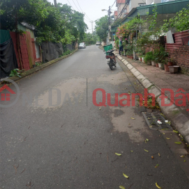 153m2 land, super nice location - super wide alley on Thong Nhat street, price is 1-0-2 in Long Bien _0