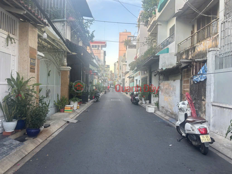 HOUSE FOR SALE 66M2 - NEXT TO 5M CAR ALLEY - NEXT TO NGUYEN SON - ABOVE 4 BILLION Sales Listings